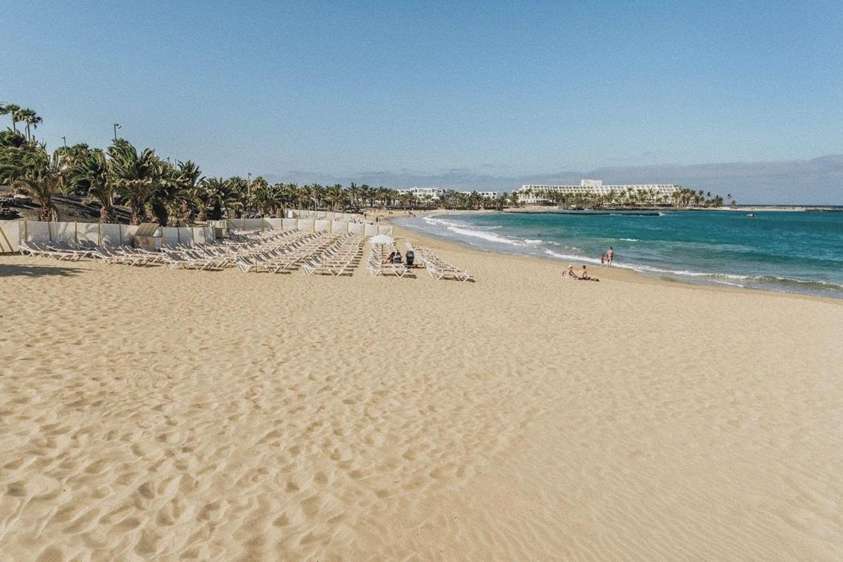 Lanzarote Beach Apartments, Casa Ona Costa Teguise Exterior photo